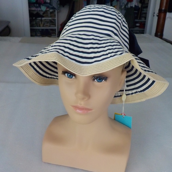 New Girls Floppy Sun Hat - Picture 2 of 7